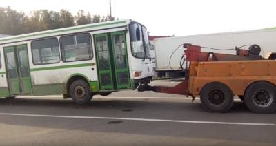 фото эвакуатор автобусов в барнауле